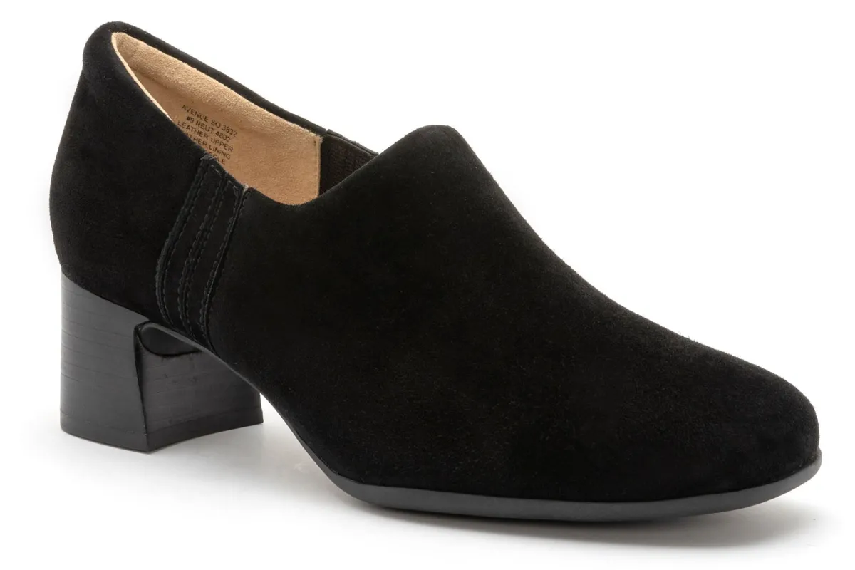 ABEO Avenue Slip On Metatarsal-Women Standard | Education