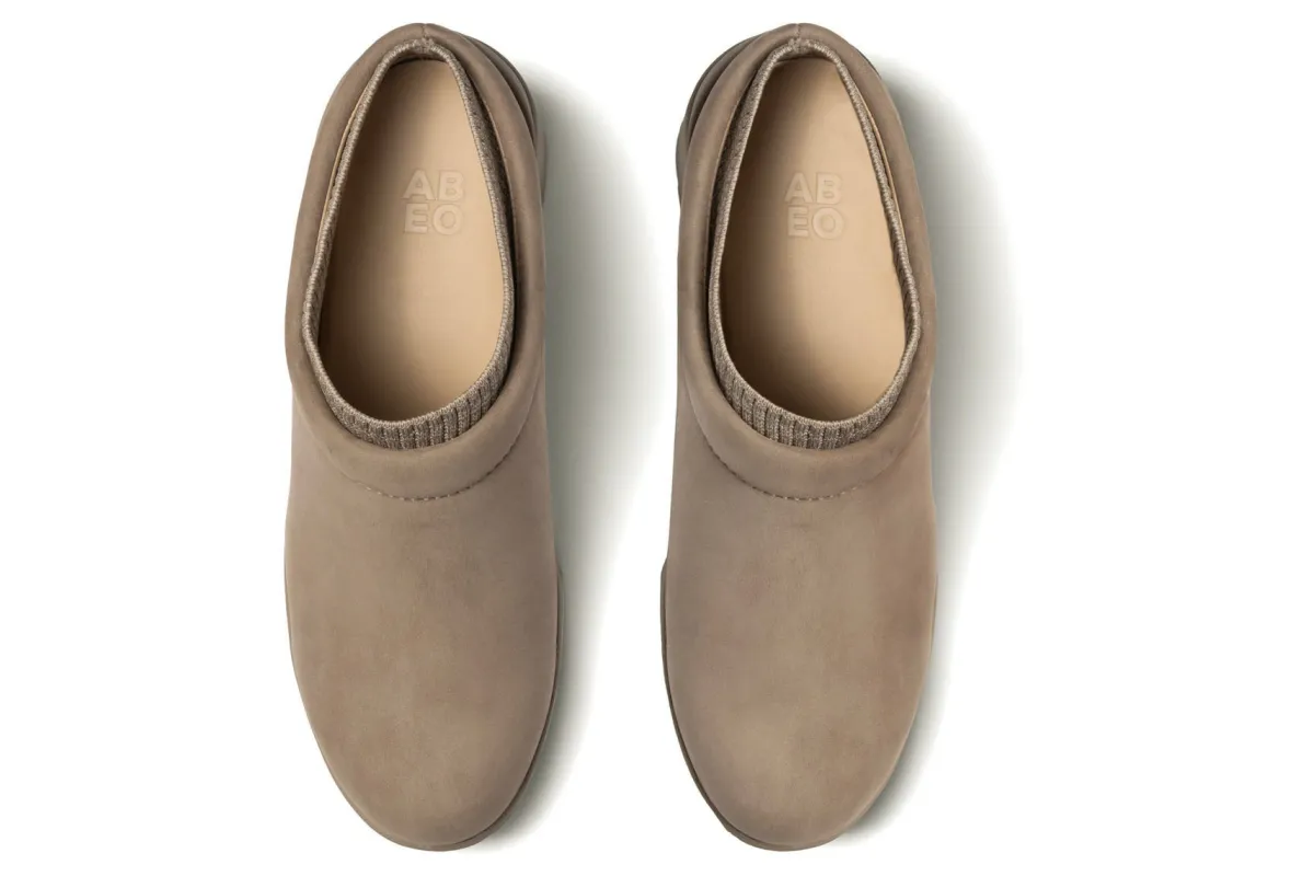 ABEO Capital Clog Metatarsal-Women Standard | Education