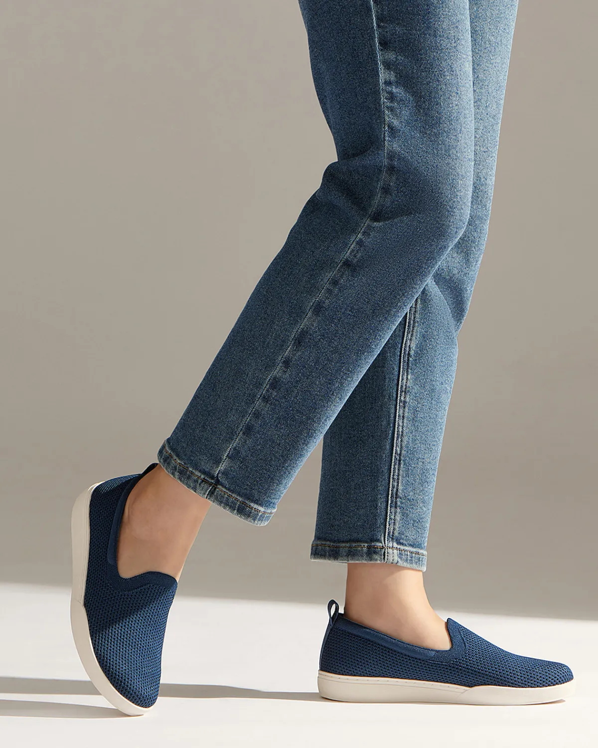 ABEO Encore Knit Slip On-Women Standard | Education