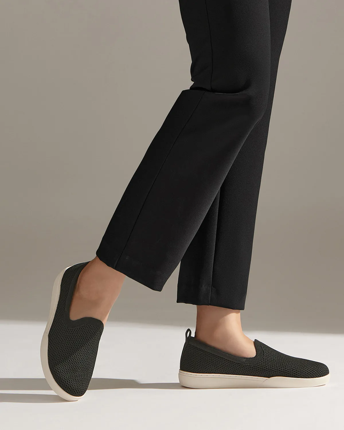 ABEO Encore Knit Slip On Metatarsal-Women Standard | Education