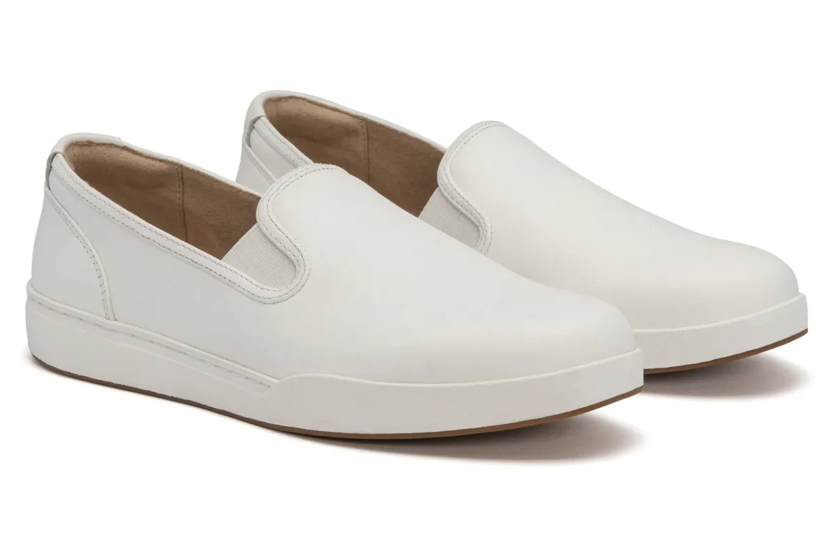 ABEO Encore Slip On-Women Education | Travel