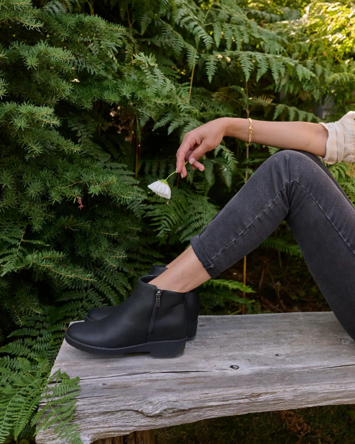 ABEO Horizon Zip Metatarsal-Women Standard | Education