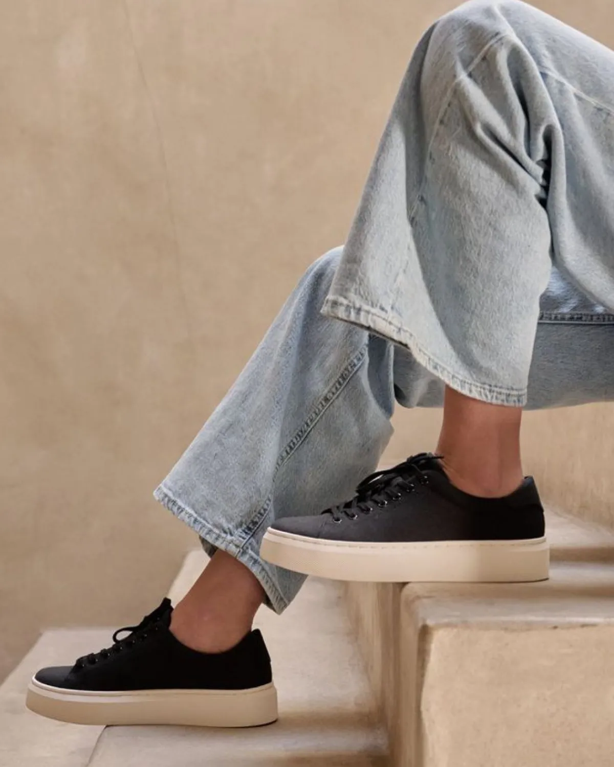 ABEO Jumpstreet Sneaker-Women Standard | Education