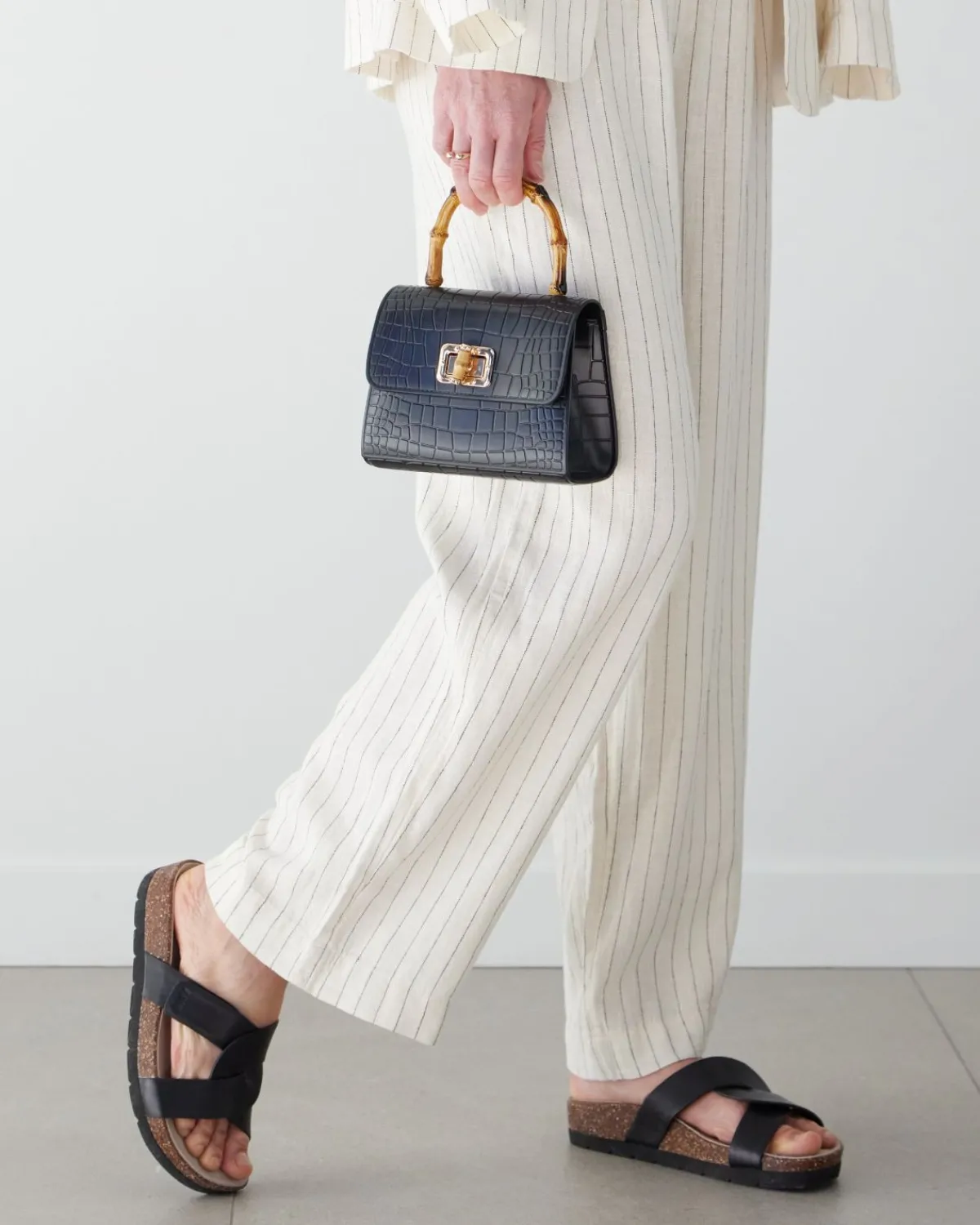 ABEO Lanai Slide-Women Standard | Education