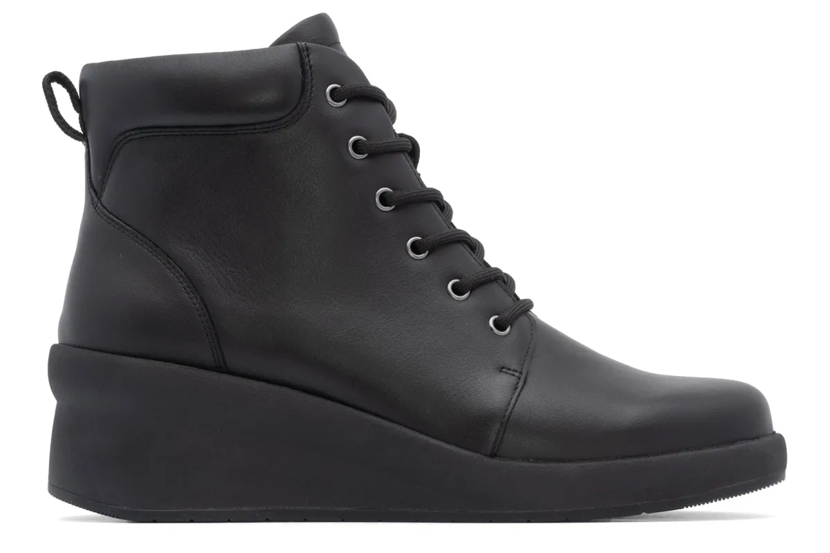 ABEO Passage Lace Up-Women Standard | Education