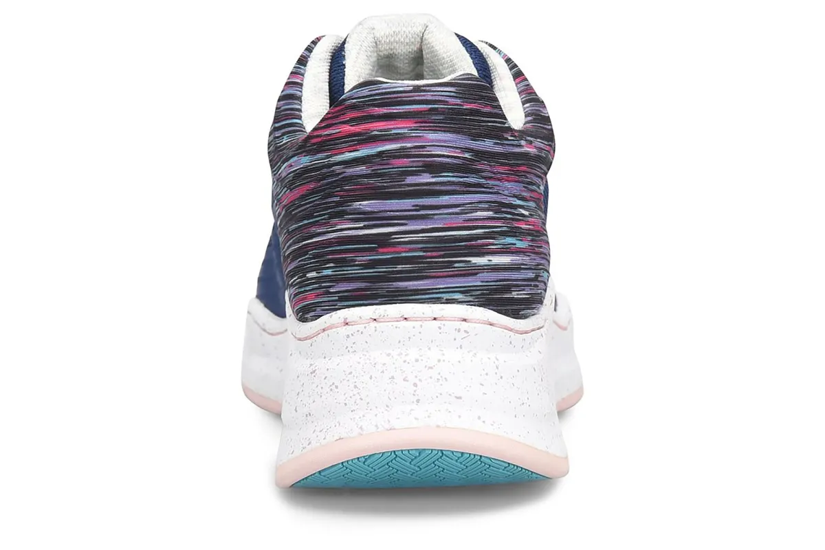 Align Lavoy-Women Standard | Wide