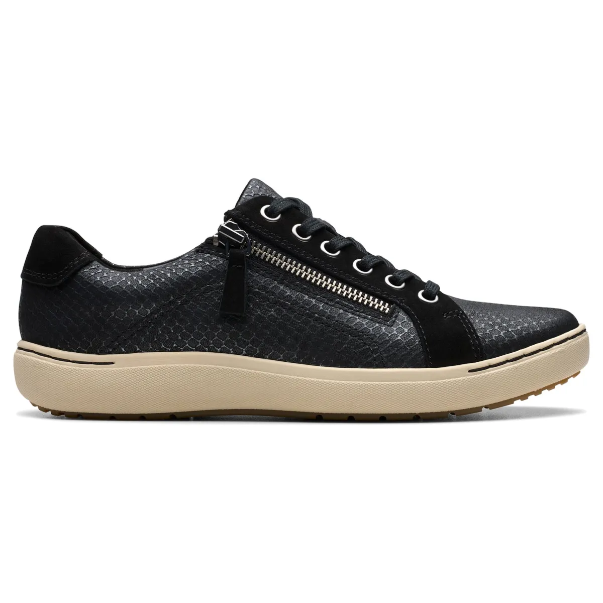 Clarks Nalle Lace-Women Wide | Standard