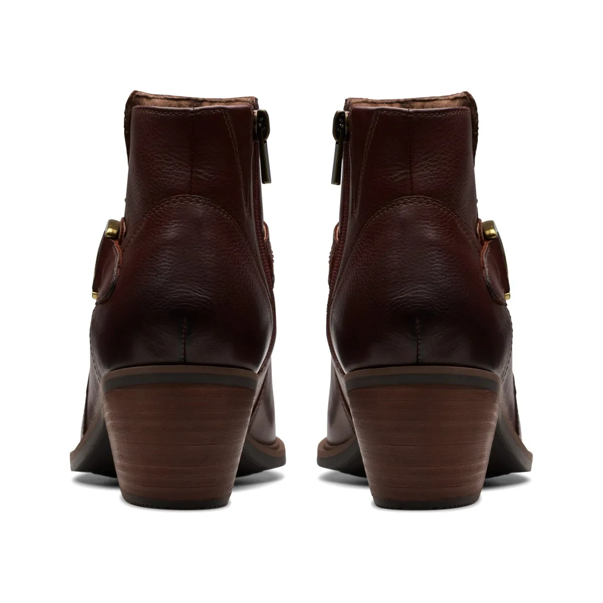 Clarks Neva Buckle-Women Wide | Standard