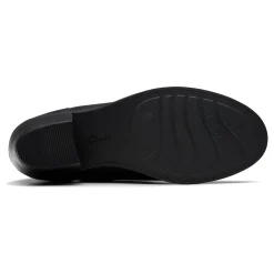 Clarks Neva Buckle-Women Wide | Standard