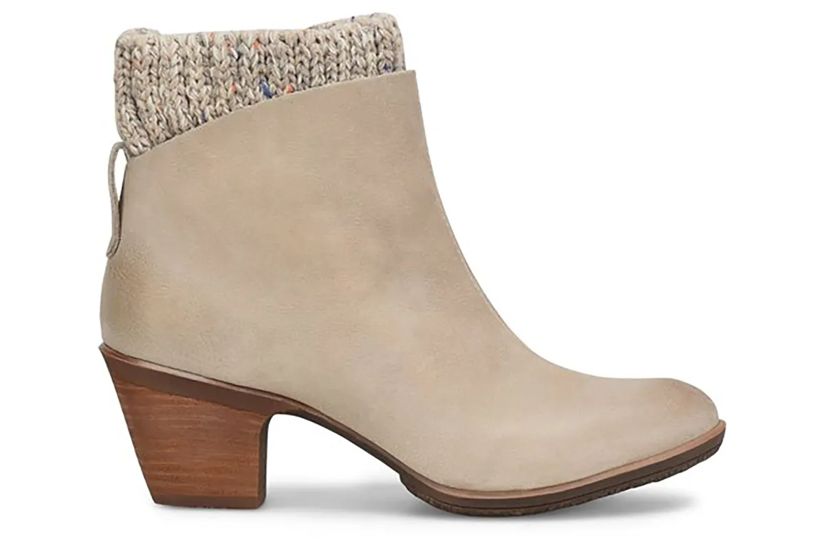 Comfortiva Brianne-Women Standard | Wide