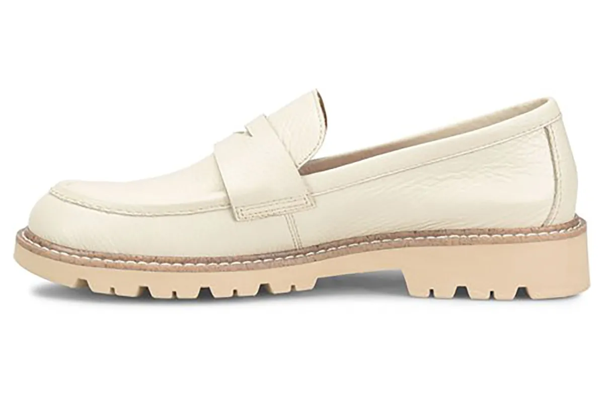 Comfortiva Lakota-Women Wide | Standard