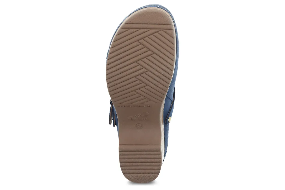 Dansko Berry-Women Service | Education