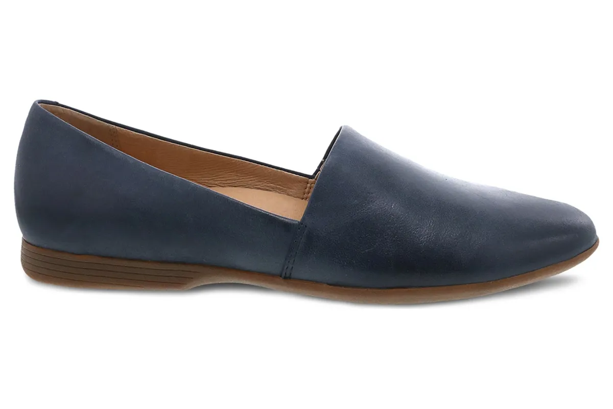 Dansko Larisa-Women Standard | Service