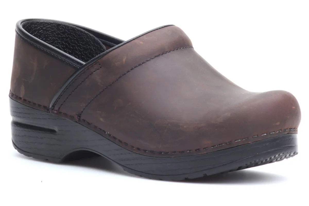 Dansko Pro-Women Standard | Service