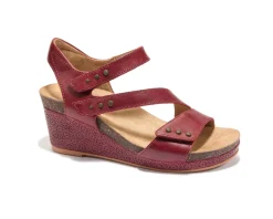 Halsa Footwear Giselle-Women Wide | Standard