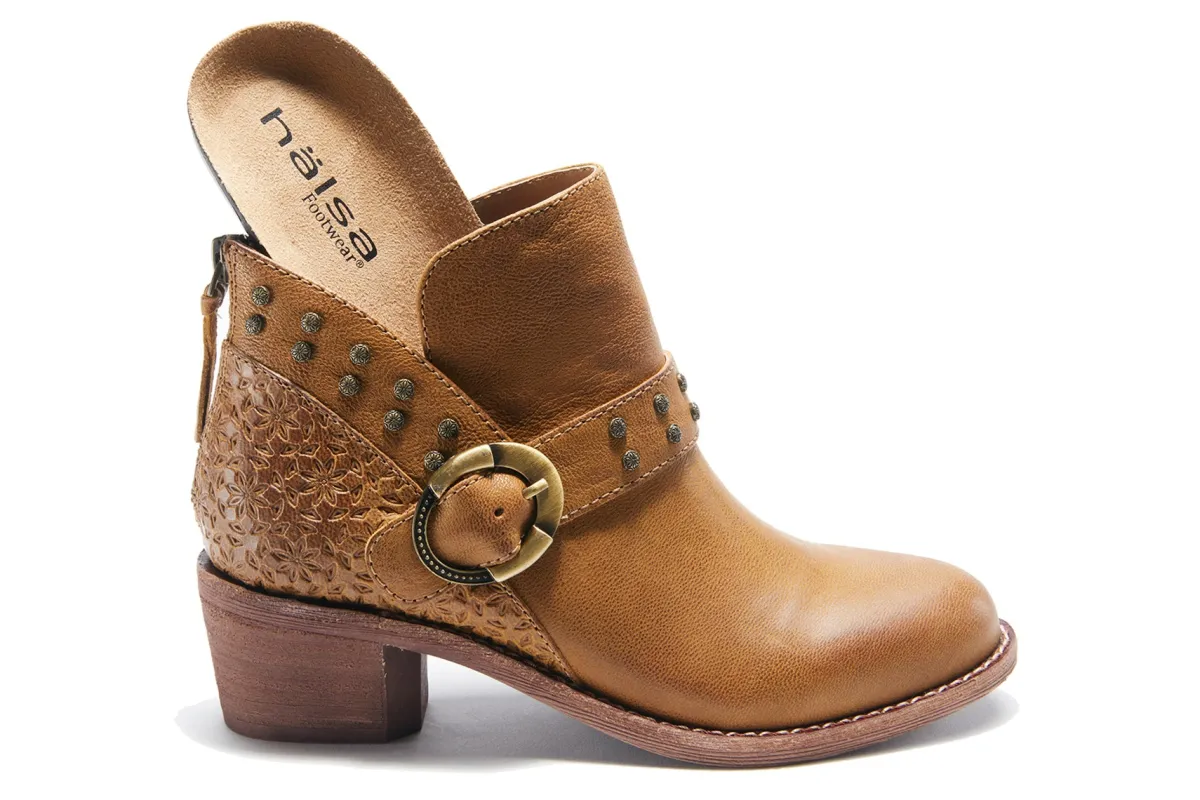 Halsa Footwear Melania-Women Standard | Boots