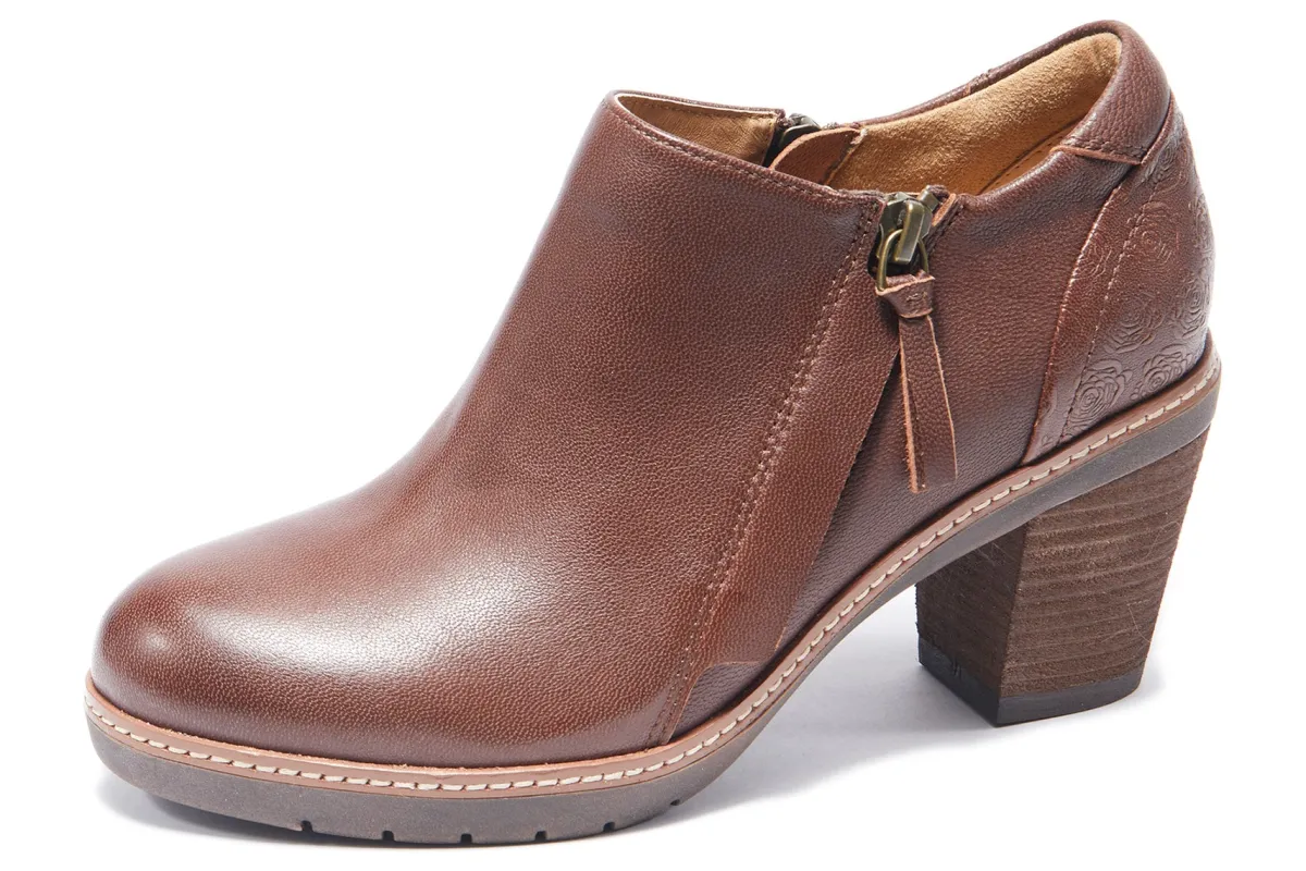 Halsa Footwear Rylee-Women Standard | Wide