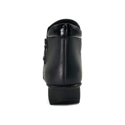 Revere Damascus-Women Wide | Standard