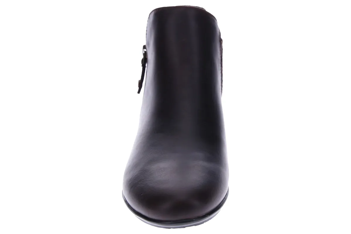 Revere Damascus-Women Standard | Wide