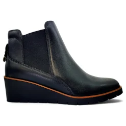 Revere Galway-Women Wide | Standard