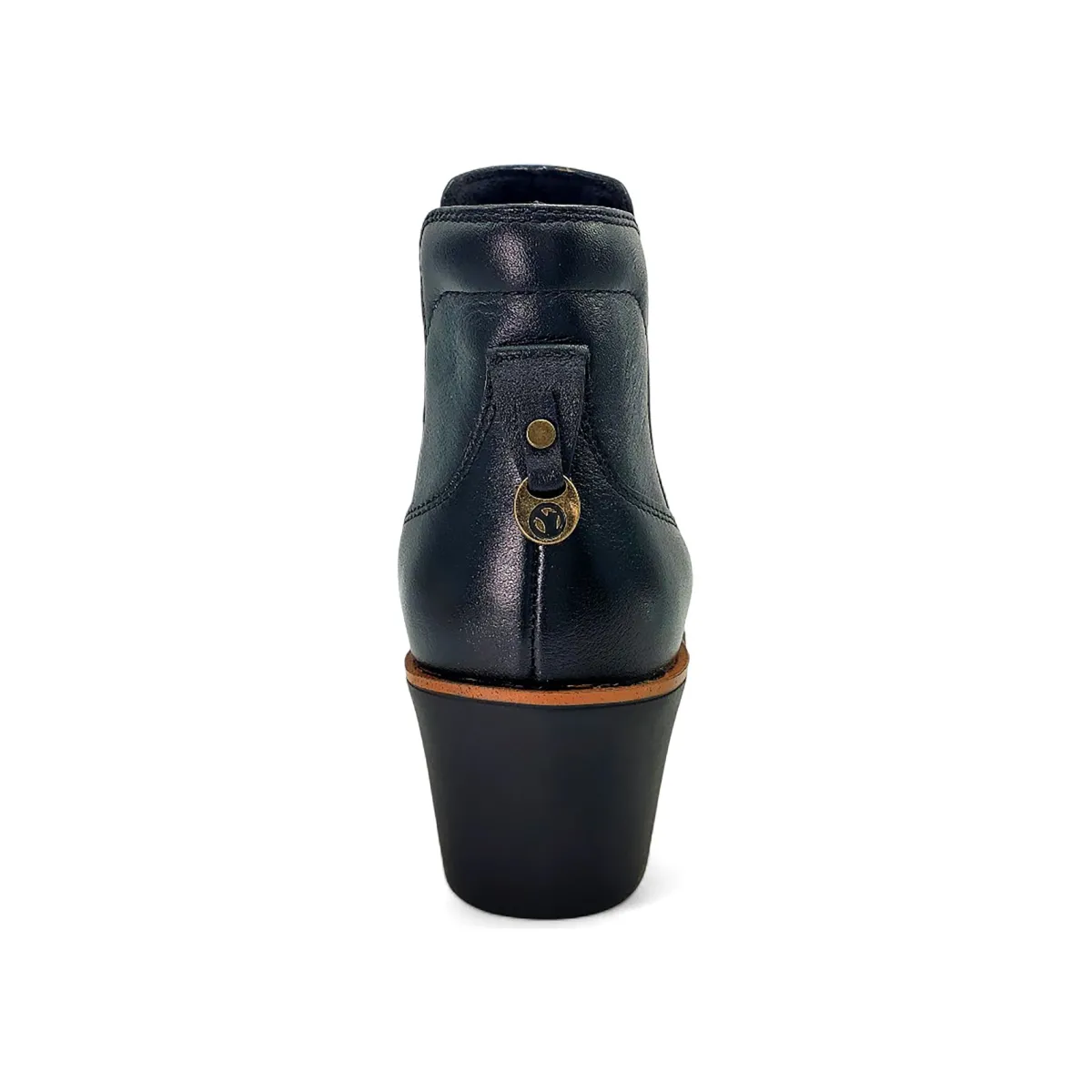 Revere Galway-Women Wide | Standard