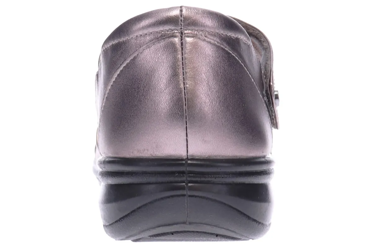 Revere Geneva-Women Standard | Wide