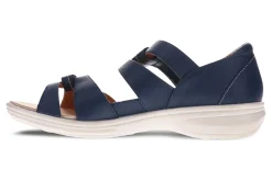 Revere Geneva-Women Standard | Wide