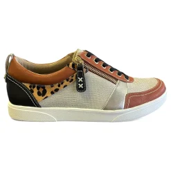 Revere Longbeach-Women Wide | Standard