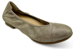 Revere Nairobi-Women Standard | Wide