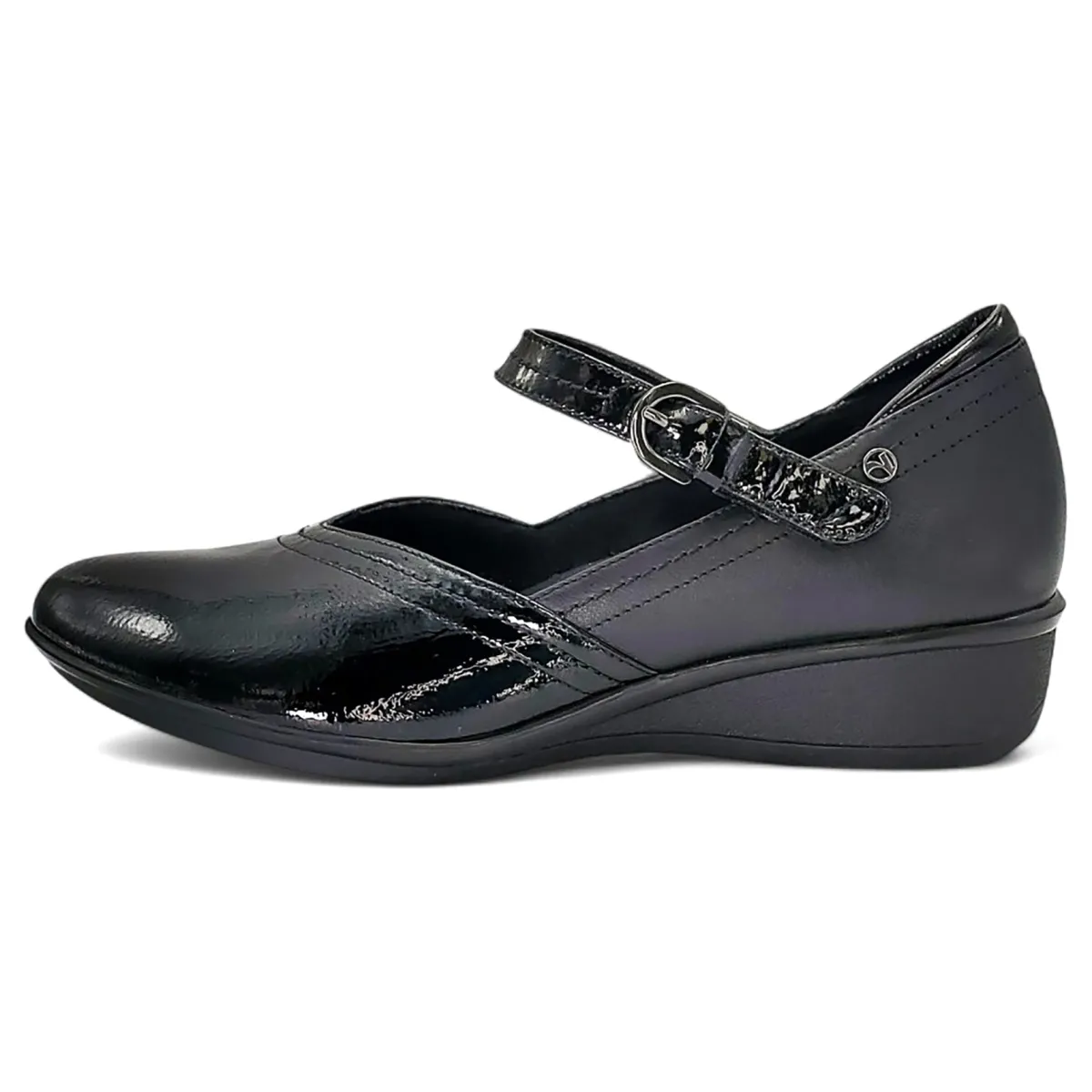 Revere Narita-Women Wide | Standard