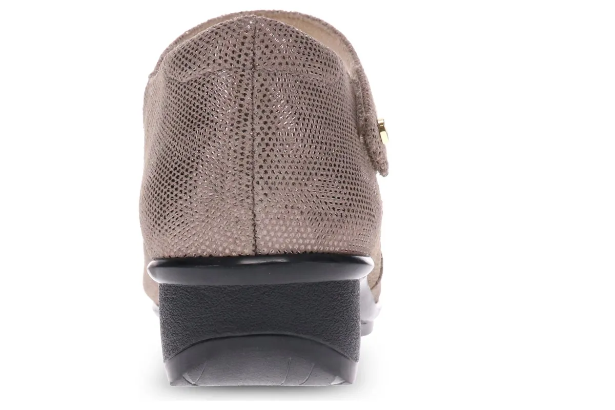 Revere Osaka-Women Wide | Standard