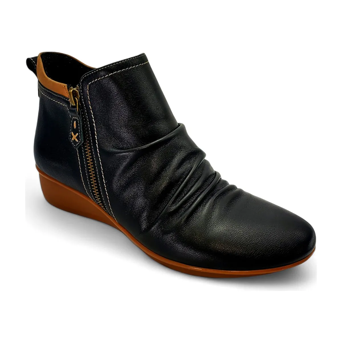 Revere Plymouth-Women Wide | Standard