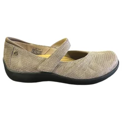 Revere Timaru-Women Wide | Standard