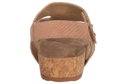 Ros Hommerson Preston-Women Wide | Standard