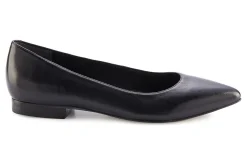 Ros Hommerson Reece-Women Wide | Standard