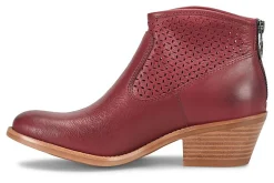 Sofft Aisley Perf-Women Standard | Education