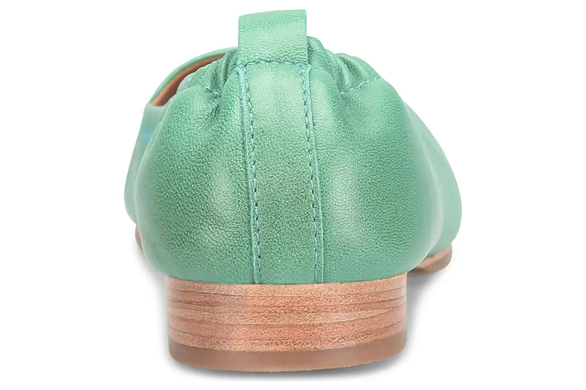 Sofft Kenni-Women Standard | Education