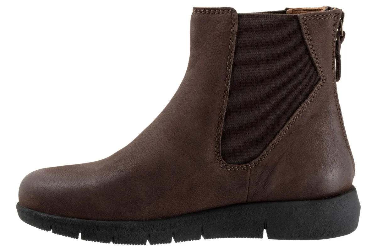 Softwalk Albany-Women Wide | Narrow