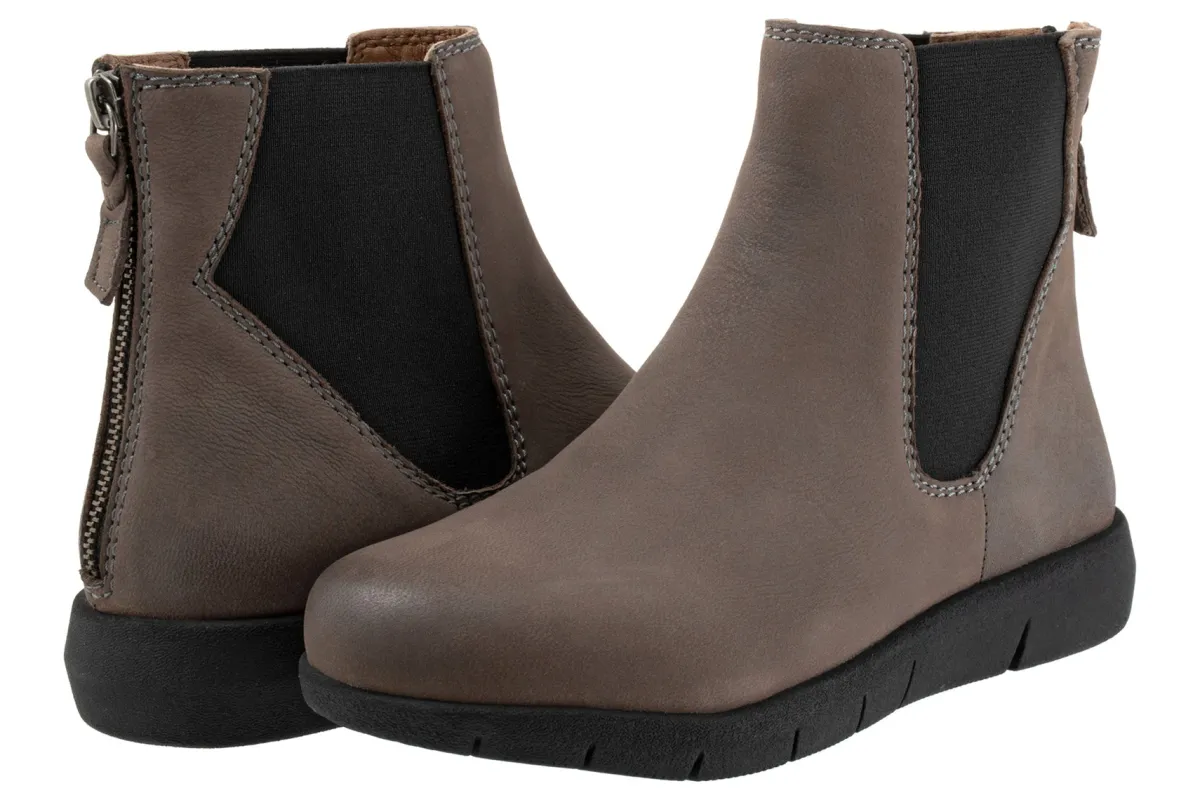 Softwalk Albany-Women Wide | Narrow