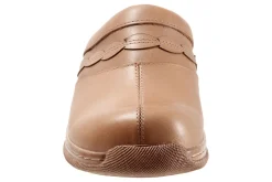 Softwalk Amber-Women Wide | Clogs