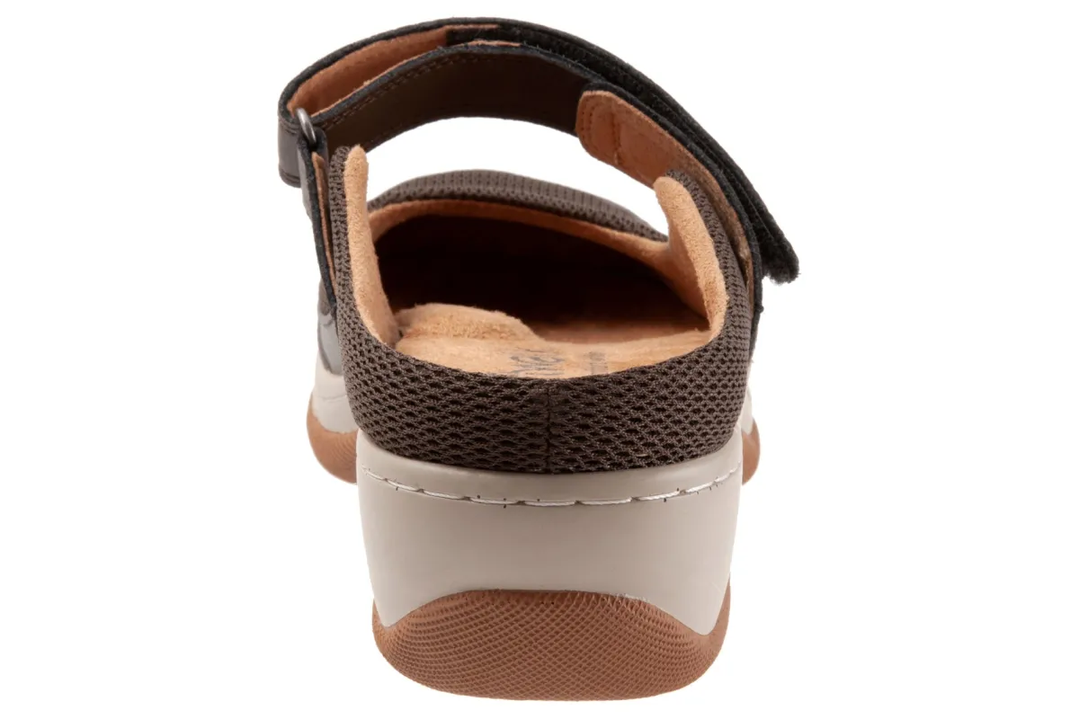 Softwalk Arcadia-Women Standard | Extra Wide