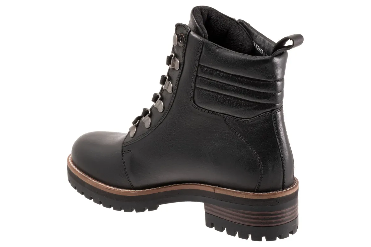 Softwalk Everett-Women Standard | Wide