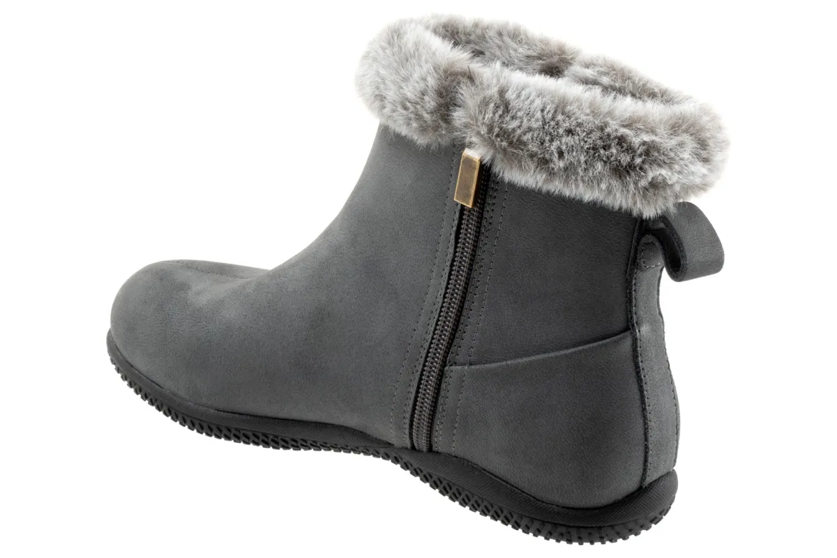 Softwalk Helena-Women Standard | Extra Wide