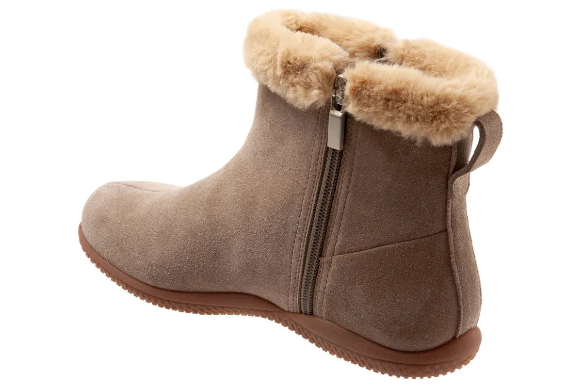 Softwalk Helena-Women Standard | Extra Wide