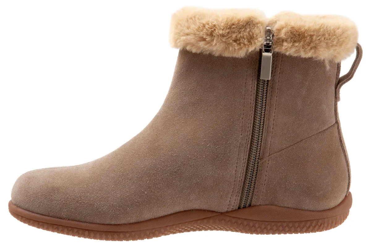 Softwalk Helena-Women Standard | Extra Wide