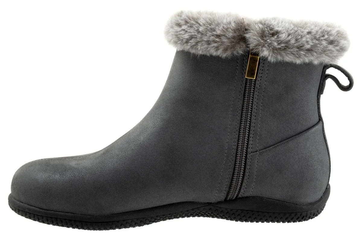 Softwalk Helena-Women Standard | Extra Wide