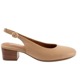 Softwalk Largo-Women Wide | Standard