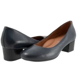 Softwalk Lynn-Women Wide | Standard