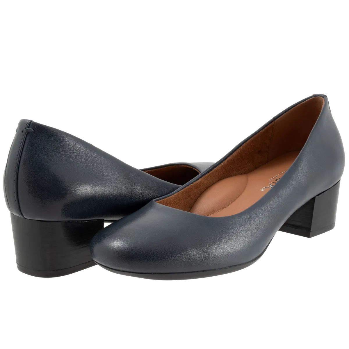 Softwalk Lynn-Women Wide | Standard