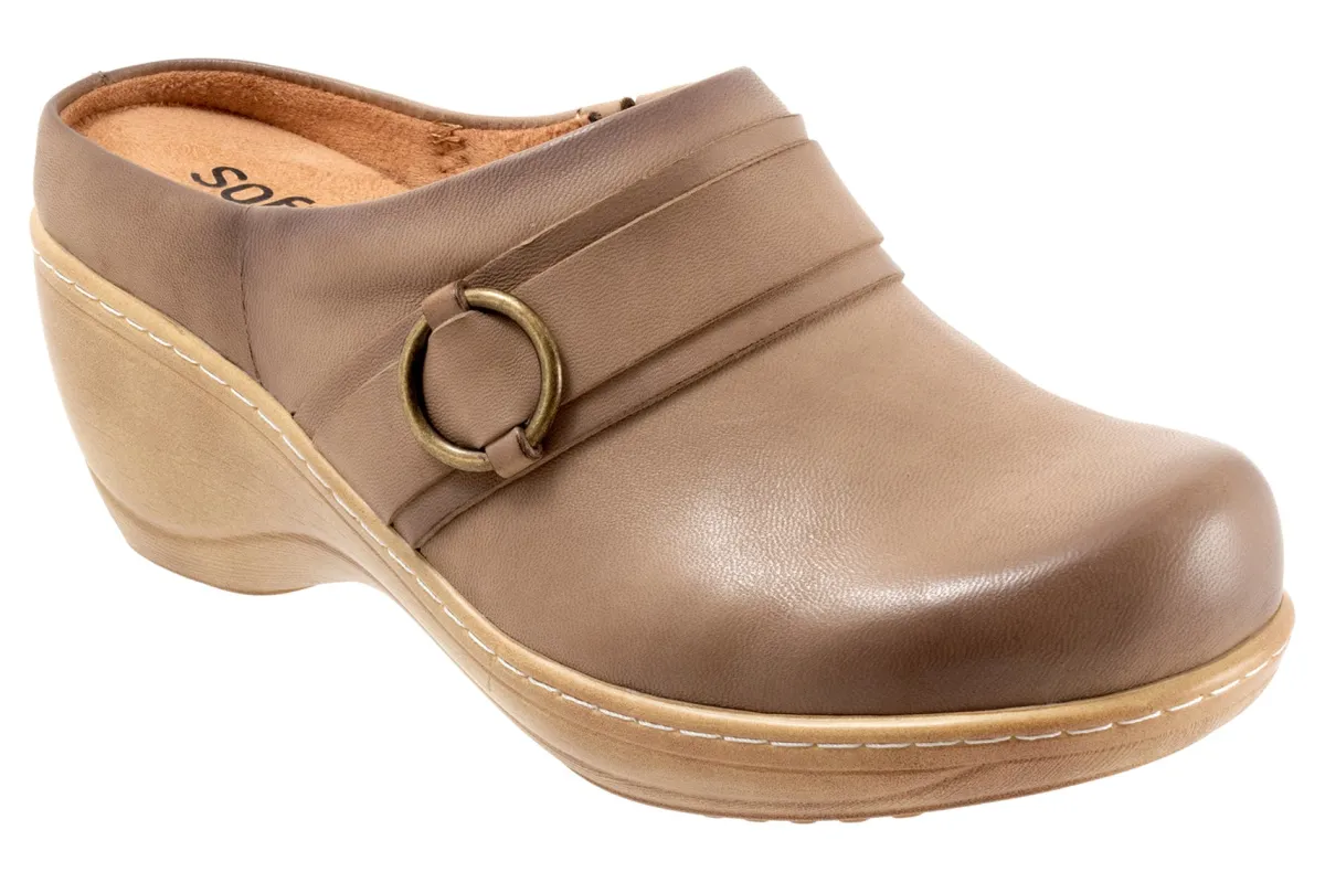 Softwalk Macintyre-Women Standard | Wide
